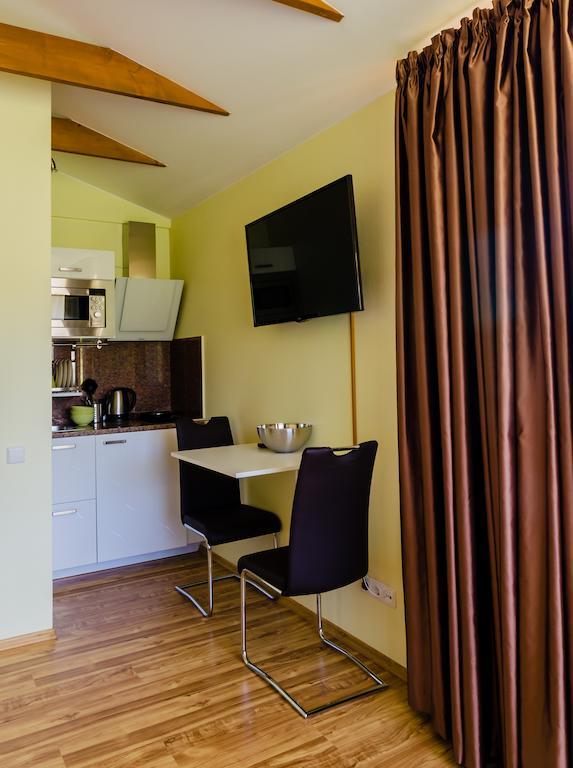Vilatekila-Lili Apartments Palanga Szoba fotó